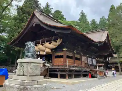 諏訪大社下社秋宮(長野県)