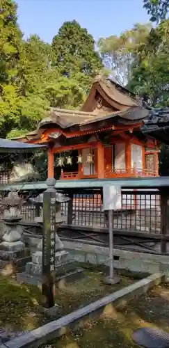 日根神社の本殿