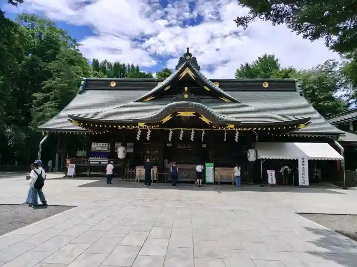 大國魂神社の{uncategorized: "未分類", other: "その他", undefined: "問題あり", building: "その他建物", grave: "お墓", sacred_gate: "鳥居", guardian: "狛犬", statue: "像", buddha: "仏像", history: "歴史", nature: "自然", garden: "庭園", animal: "動物", pagoda: "塔", temizu: "手水舎", mountain_gate: "山門・神門", sanctuary: "本殿・本堂", subordinate: "末社・摂社", art: "芸術", scenery: "景色", jizo: "地蔵", ema: "絵馬", goshuin: "御朱印", omikuji: "おみくじ", items: "授与品その他", amulet: "お守り", goshuincho: "御朱印帳", eats: "食事", festival: "お祭り", votive_dance: "神楽", shichigosan: "七五三参", wedding: "結婚式", experience: "体験その他", initially: "初詣", around: "周辺", anti_infection: "感染症対策"}