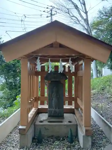 八幡神社の{uncategorized: "未分類", other: "その他", undefined: "問題あり", building: "その他建物", grave: "お墓", sacred_gate: "鳥居", guardian: "狛犬", statue: "像", buddha: "仏像", history: "歴史", nature: "自然", garden: "庭園", animal: "動物", pagoda: "塔", temizu: "手水舎", mountain_gate: "山門・神門", sanctuary: "本殿・本堂", subordinate: "末社・摂社", art: "芸術", scenery: "景色", jizo: "地蔵", ema: "絵馬", goshuin: "御朱印", omikuji: "おみくじ", items: "授与品その他", amulet: "お守り", goshuincho: "御朱印帳", eats: "食事", festival: "お祭り", votive_dance: "神楽", shichigosan: "七五三参", wedding: "結婚式", experience: "体験その他", initially: "初詣", around: "周辺", anti_infection: "感染症対策"}