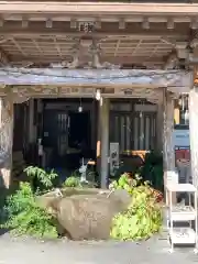 岩本寺の本殿