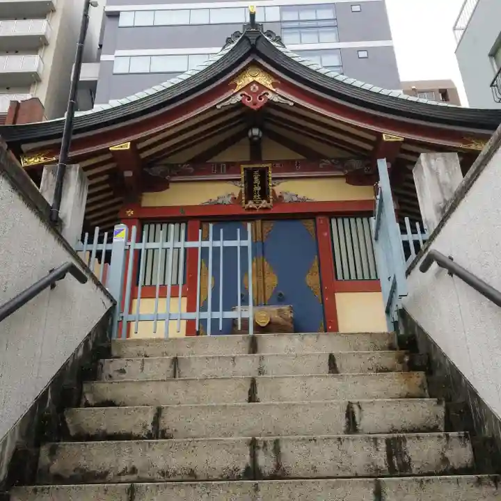 三島神社の本殿・本堂