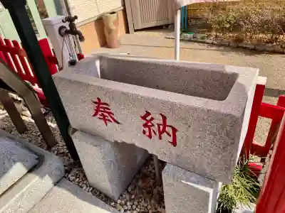 明星稲荷神社の{uncategorized: "未分類", other: "その他", undefined: "問題あり", building: "その他建物", grave: "お墓", sacred_gate: "鳥居", guardian: "狛犬", statue: "像", buddha: "仏像", history: "歴史", nature: "自然", garden: "庭園", animal: "動物", pagoda: "塔", temizu: "手水舎", mountain_gate: "山門・神門", sanctuary: "本殿・本堂", subordinate: "末社・摂社", art: "芸術", scenery: "景色", jizo: "地蔵", ema: "絵馬", goshuin: "御朱印", omikuji: "おみくじ", items: "授与品その他", amulet: "お守り", goshuincho: "御朱印帳", eats: "食事", festival: "お祭り", votive_dance: "神楽", shichigosan: "七五三参", wedding: "結婚式", experience: "体験その他", initially: "初詣", around: "周辺", anti_infection: "感染症対策"}