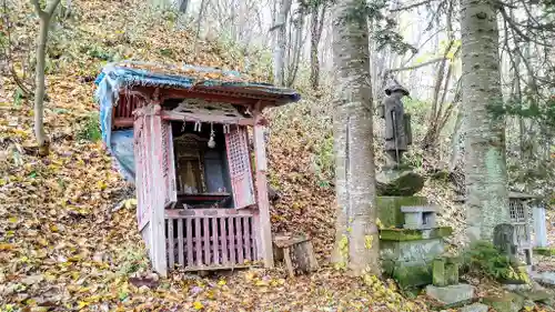 水神龍王神社の末社