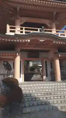 龍谷寺の山門・神門