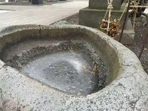 彌彦神社　(伊夜日子神社)の手水舎