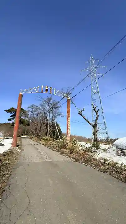 光明寺観音山霊場観音堂の{uncategorized: "未分類", other: "その他", undefined: "問題あり", building: "その他建物", grave: "お墓", sacred_gate: "鳥居", guardian: "狛犬", statue: "像", buddha: "仏像", history: "歴史", nature: "自然", garden: "庭園", animal: "動物", pagoda: "塔", temizu: "手水舎", mountain_gate: "山門・神門", sanctuary: "本殿・本堂", subordinate: "末社・摂社", art: "芸術", scenery: "景色", jizo: "地蔵", ema: "絵馬", goshuin: "御朱印", omikuji: "おみくじ", items: "授与品その他", amulet: "お守り", goshuincho: "御朱印帳", eats: "食事", festival: "お祭り", votive_dance: "神楽", shichigosan: "七五三参", wedding: "結婚式", experience: "体験その他", initially: "初詣", around: "周辺", anti_infection: "感染症対策"}