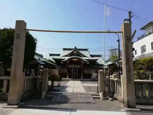 厄除の宮　駒林神社の山門