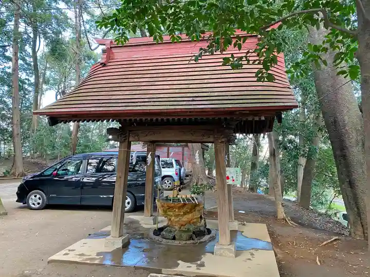 氷川女體神社の手水舎
