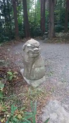 釣石神社の狛犬