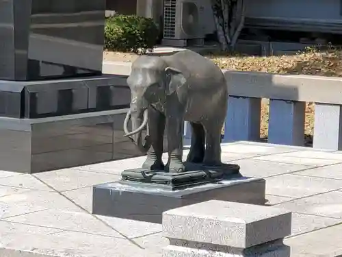 覚王山 日泰寺の狛犬