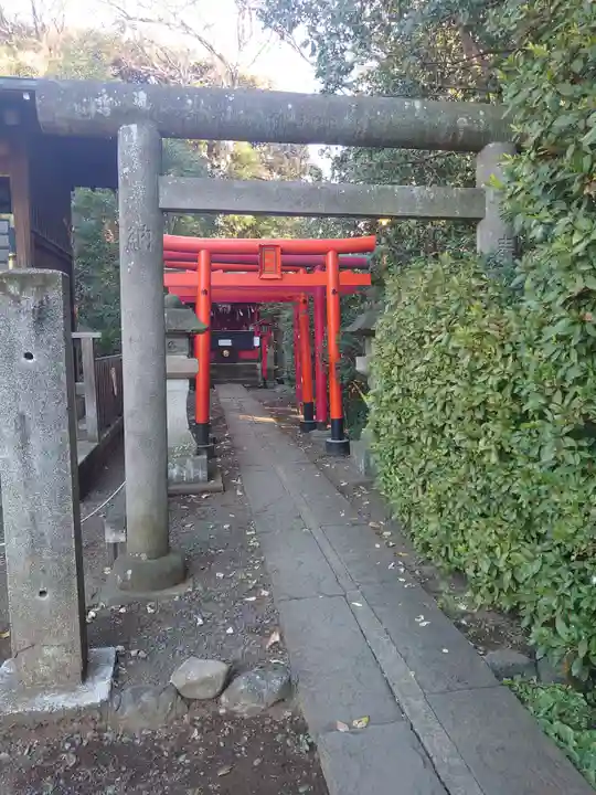 双葉町氷川神社の末社・摂社