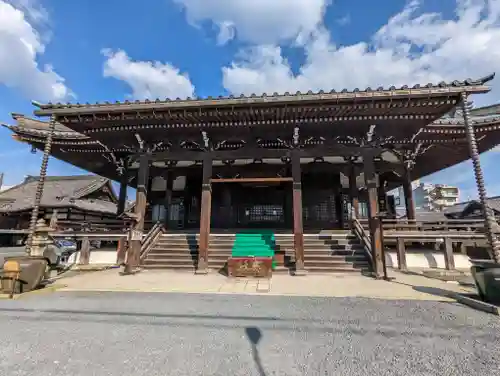 妙傳寺の本殿