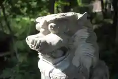 八王寺の狛犬