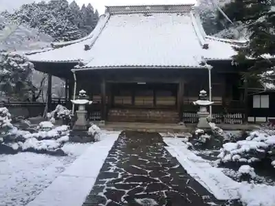 木舟山 順教寺の本殿・本堂