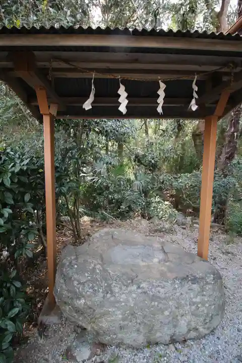 荒瀧不動明王の手水舎