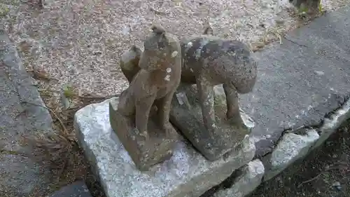 稲荷神社の狛犬