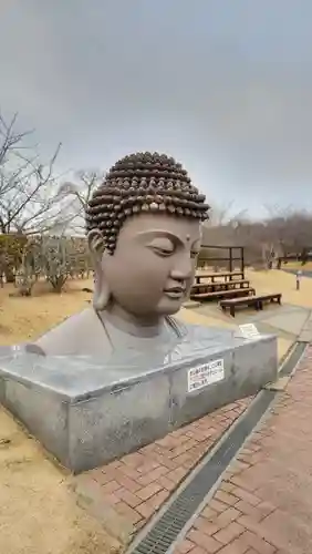 東本願寺本廟 牛久浄苑（牛久大仏）(茨城県)