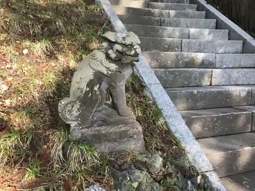 八幡神社の狛犬