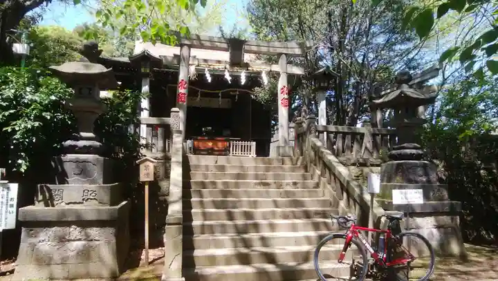 諏方神社の鳥居