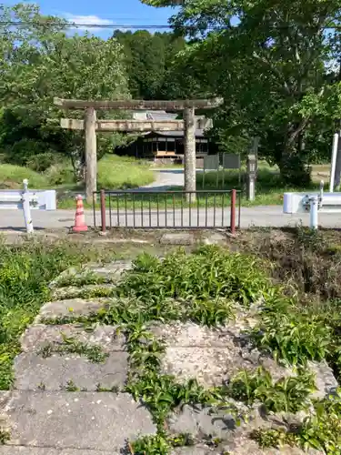 岩尾神社の鳥居