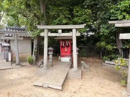 吉田春日神社の{uncategorized: "未分類", other: "その他", undefined: "問題あり", building: "その他建物", grave: "お墓", sacred_gate: "鳥居", guardian: "狛犬", statue: "像", buddha: "仏像", history: "歴史", nature: "自然", garden: "庭園", animal: "動物", pagoda: "塔", temizu: "手水舎", mountain_gate: "山門・神門", sanctuary: "本殿・本堂", subordinate: "末社・摂社", art: "芸術", scenery: "景色", jizo: "地蔵", ema: "絵馬", goshuin: "御朱印", omikuji: "おみくじ", items: "授与品その他", amulet: "お守り", goshuincho: "御朱印帳", eats: "食事", festival: "お祭り", votive_dance: "神楽", shichigosan: "七五三参", wedding: "結婚式", experience: "体験その他", initially: "初詣", around: "周辺", anti_infection: "感染症対策"}