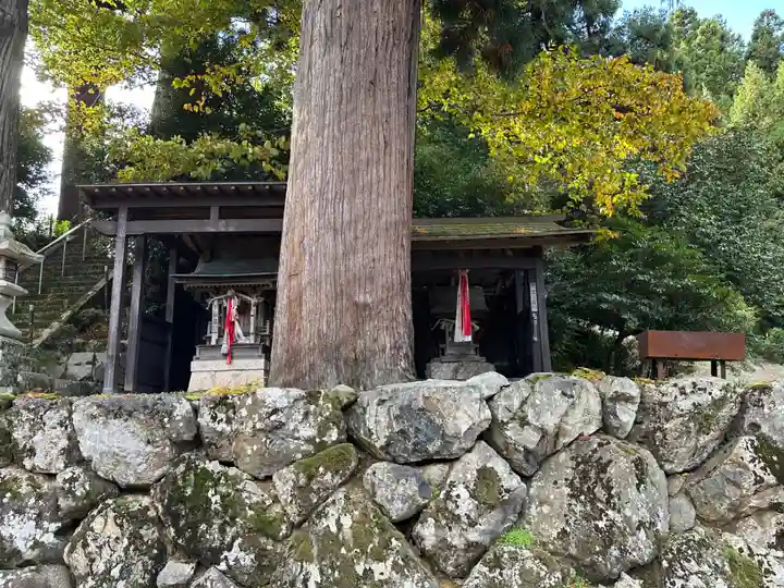 草岡神社(滋賀県)