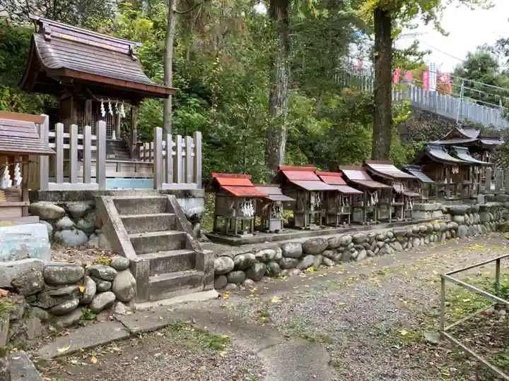 針綱神社の末社・摂社