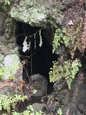 大綱金刀比羅神社の{uncategorized: "未分類", other: "その他", undefined: "問題あり", building: "その他建物", grave: "お墓", sacred_gate: "鳥居", guardian: "狛犬", statue: "像", buddha: "仏像", history: "歴史", nature: "自然", garden: "庭園", animal: "動物", pagoda: "塔", temizu: "手水舎", mountain_gate: "山門・神門", sanctuary: "本殿・本堂", subordinate: "末社・摂社", art: "芸術", scenery: "景色", jizo: "地蔵", ema: "絵馬", goshuin: "御朱印", omikuji: "おみくじ", items: "授与品その他", amulet: "お守り", goshuincho: "御朱印帳", eats: "食事", festival: "お祭り", votive_dance: "神楽", shichigosan: "七五三参", wedding: "結婚式", experience: "体験その他", initially: "初詣", around: "周辺", anti_infection: "感染症対策"}