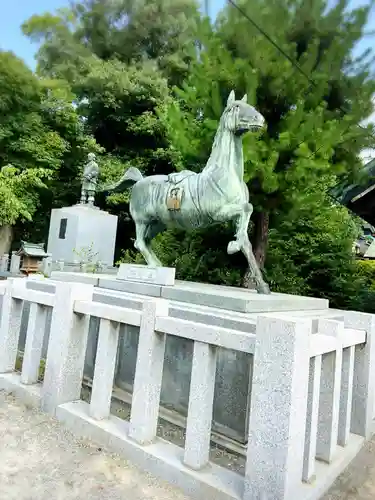 和泉國一之宮　大鳥大社の狛犬