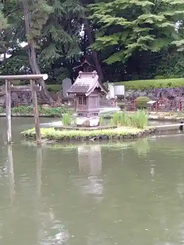 越ヶ谷久伊豆神社の末社