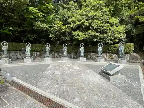 花山院菩提寺の地蔵