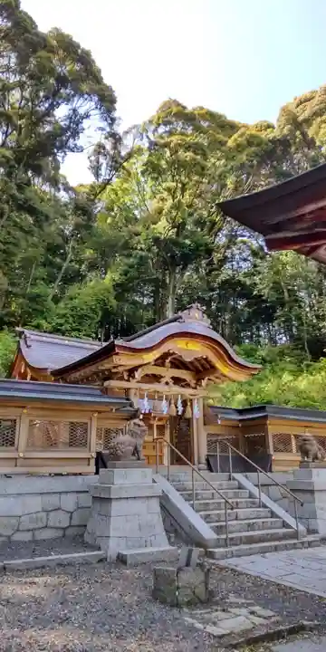 雄琴神社(滋賀県)
