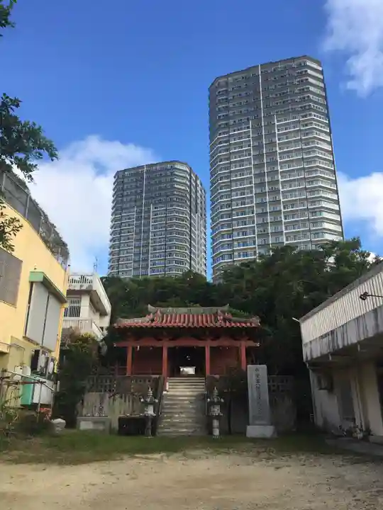 安里八幡宮のその他建物