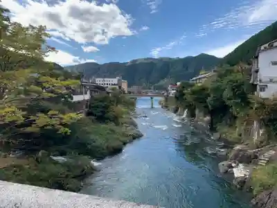 神農薬師堂(岐阜県)