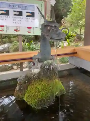 高麗神社の手水舎