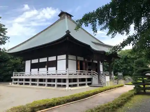 星谷寺の本殿・本堂