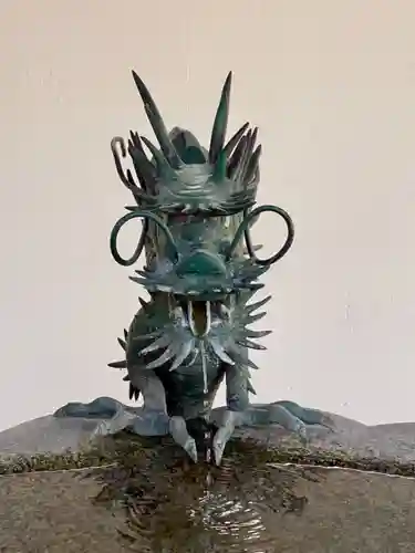 誓願寺の手水舎