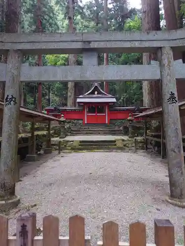 室生龍穴神社(奈良県)