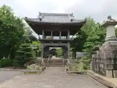 蓮華寺の山門