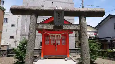 正一位原市場稲荷大明神の鳥居