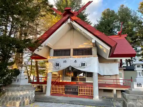 帯廣明神大社     の本殿