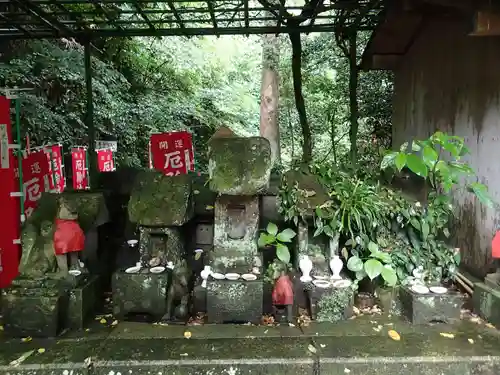 八雲神社（鎌倉・大町）の末社・摂社