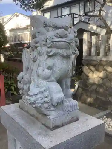 冨士八幡社の狛犬