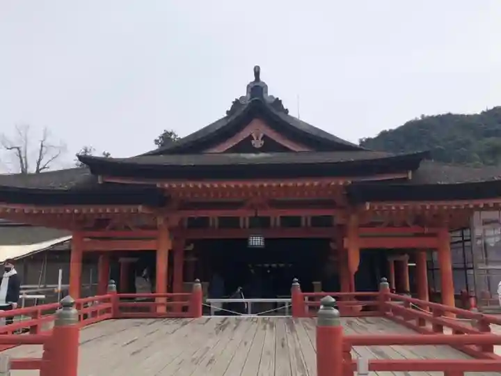 厳島神社の本殿・本堂