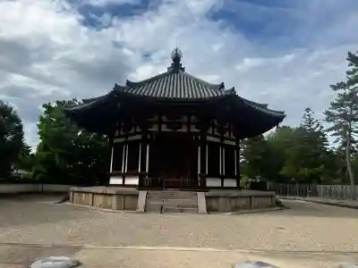 興福寺 北円堂の{uncategorized: "未分類", other: "その他", undefined: "問題あり", building: "その他建物", grave: "お墓", sacred_gate: "鳥居", guardian: "狛犬", statue: "像", buddha: "仏像", history: "歴史", nature: "自然", garden: "庭園", animal: "動物", pagoda: "塔", temizu: "手水舎", mountain_gate: "山門・神門", sanctuary: "本殿・本堂", subordinate: "末社・摂社", art: "芸術", scenery: "景色", jizo: "地蔵", ema: "絵馬", goshuin: "御朱印", omikuji: "おみくじ", items: "授与品その他", amulet: "お守り", goshuincho: "御朱印帳", eats: "食事", festival: "お祭り", votive_dance: "神楽", shichigosan: "七五三参", wedding: "結婚式", experience: "体験その他", initially: "初詣", around: "周辺", anti_infection: "感染症対策"}