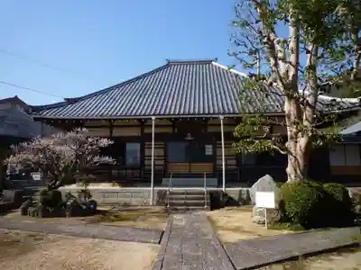 法念寺の本殿・本堂