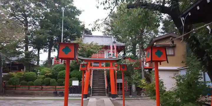塚越稲荷神社のその他建物