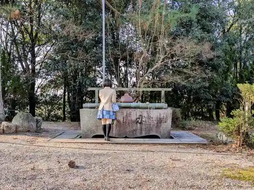 曽野稲荷神社の手水