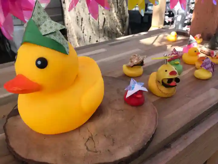 札幌諏訪神社の像